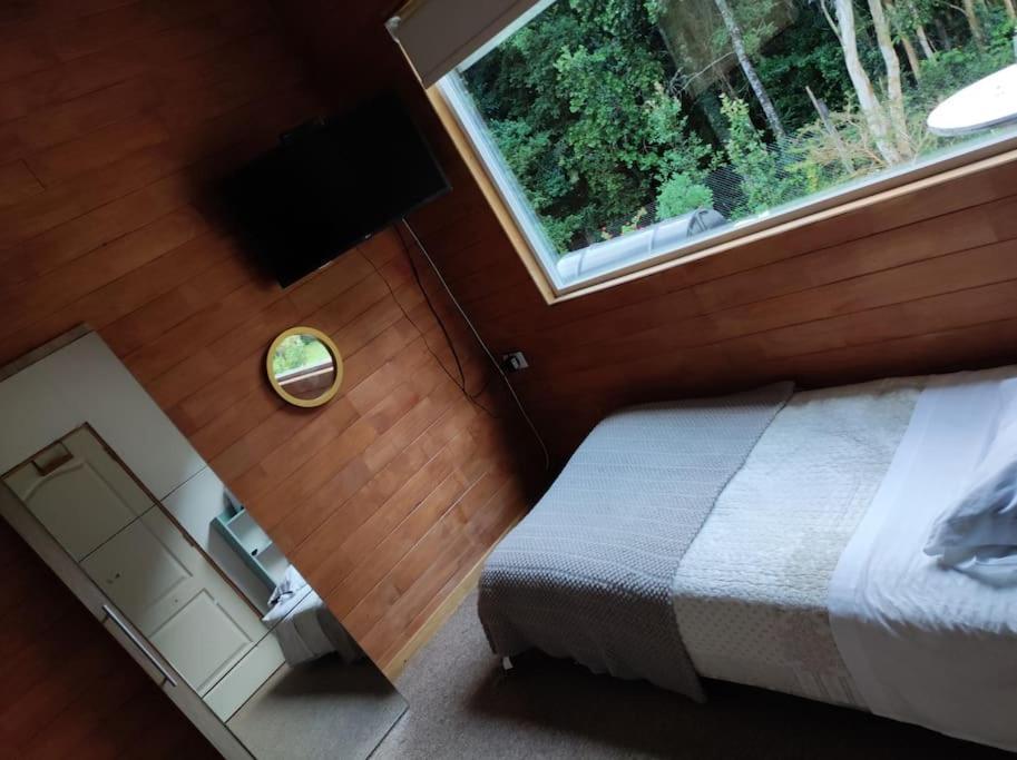 Acogedora En El Bosque, Acceso Solo Camionetas 4x4 Holiday home Cochamo