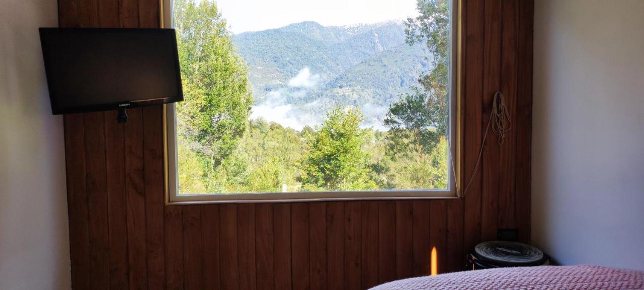 Acogedora En El Bosque, Acceso Solo Camionetas 4x4 Holiday home